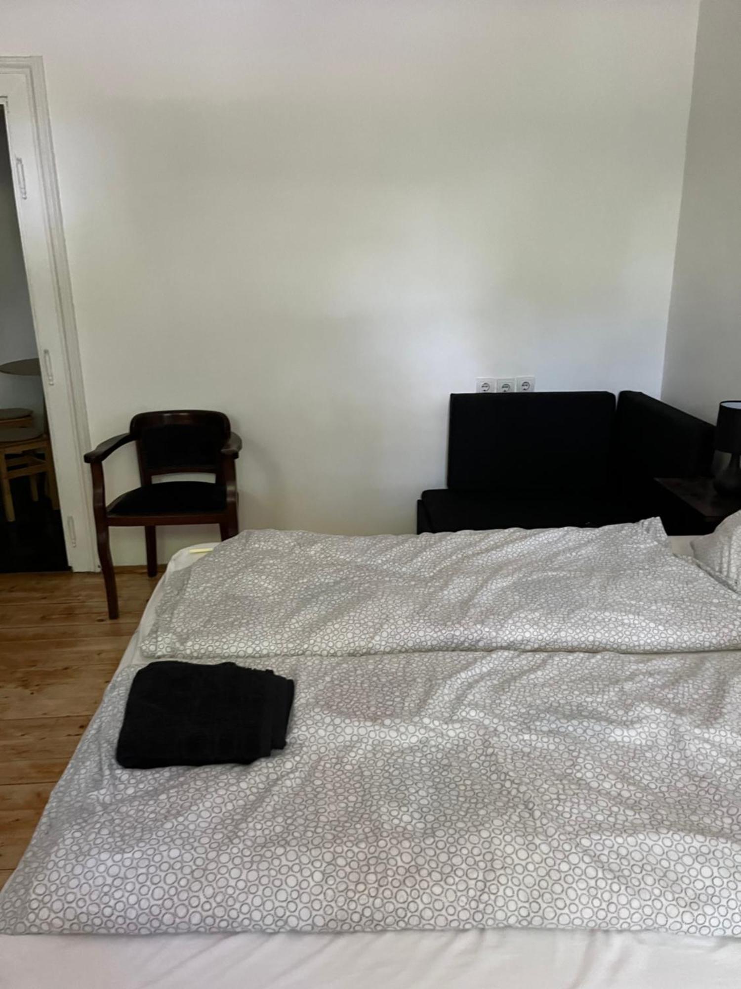 Utcara Nyilo Apartman Vác المظهر الخارجي الصورة